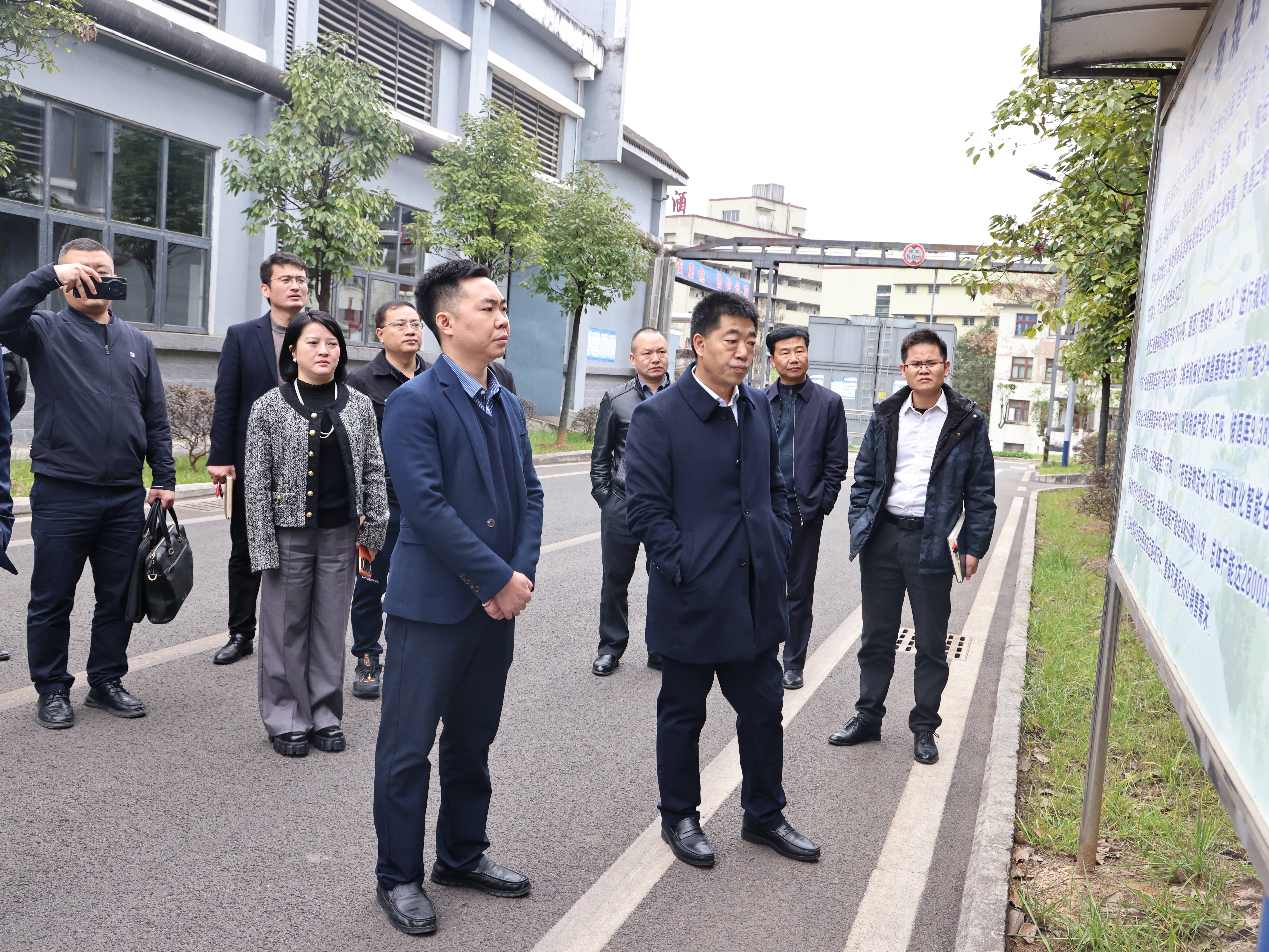 94726630.jpg 94726630.jpg