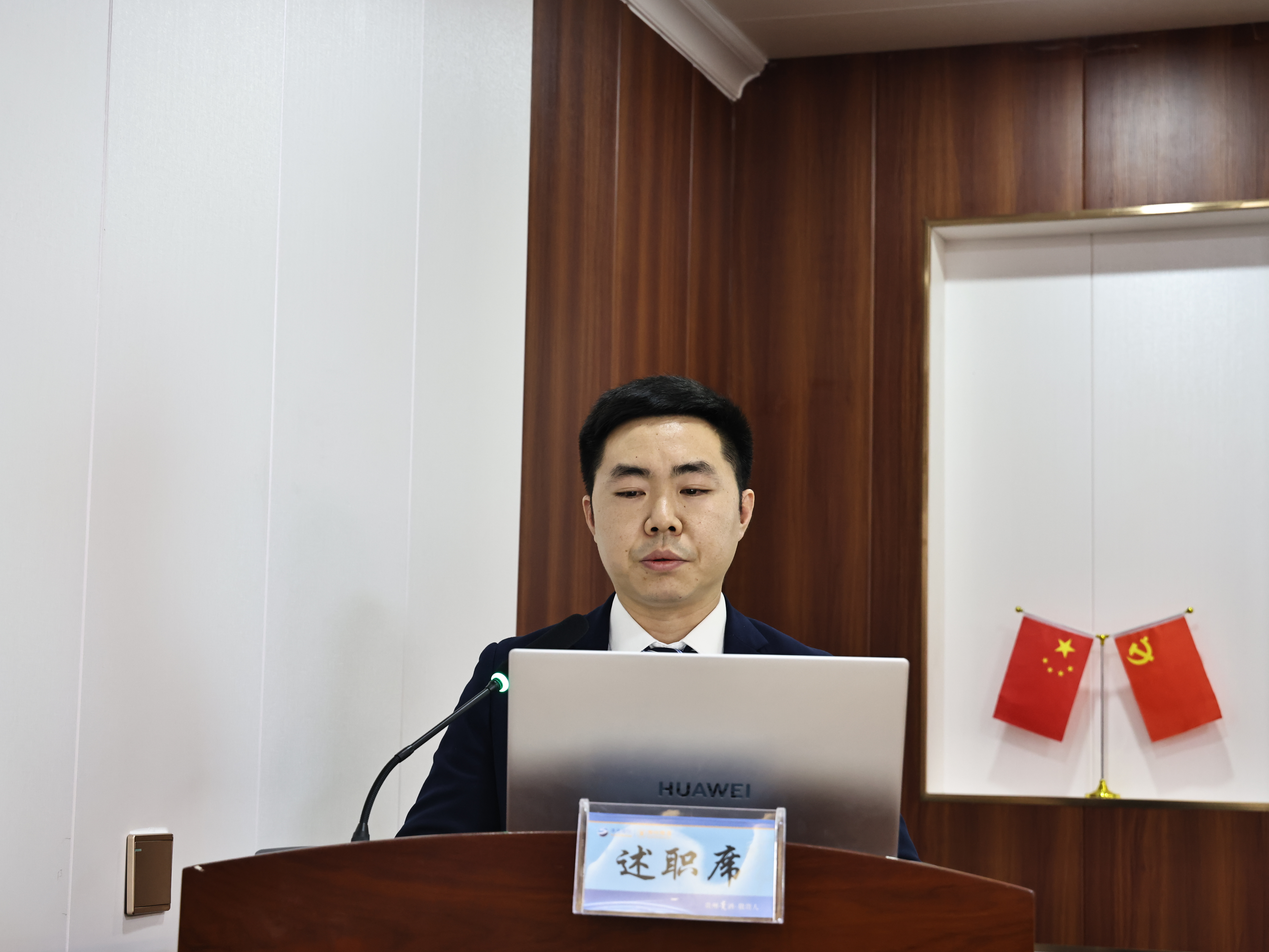 60660595.jpg 60660595.jpg